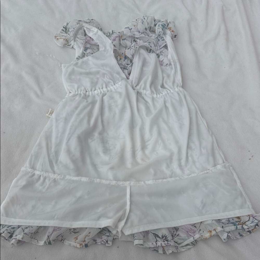 Floral Ruffle Jumpsuit - Picture 10 of 10